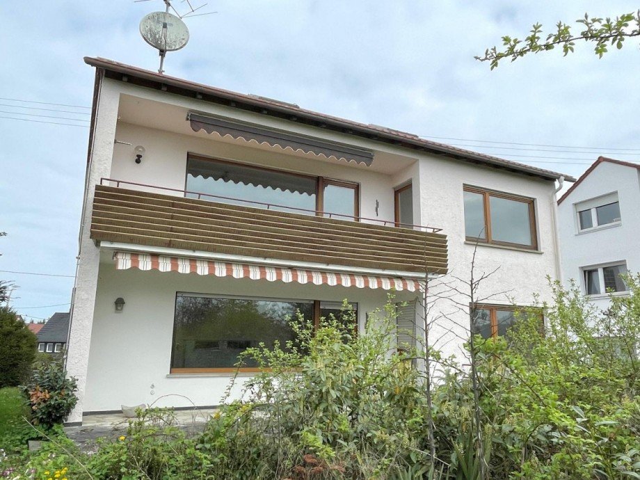 S�dansicht Garten Zweifamilienhaus Leutenbach- Nellmersbach