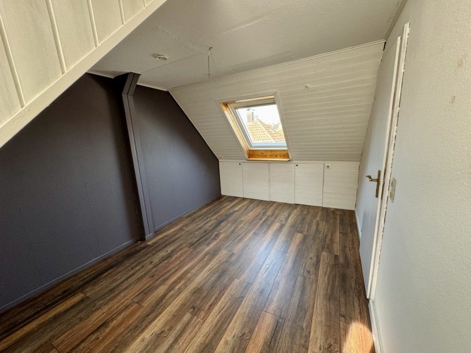 Zimmer DG Doppelhaush�lfte Waiblingen
