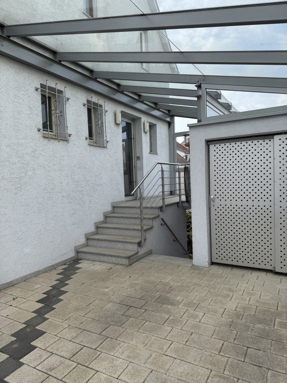 Eingangsbereich Doppelhaush�lfte Waiblingen
