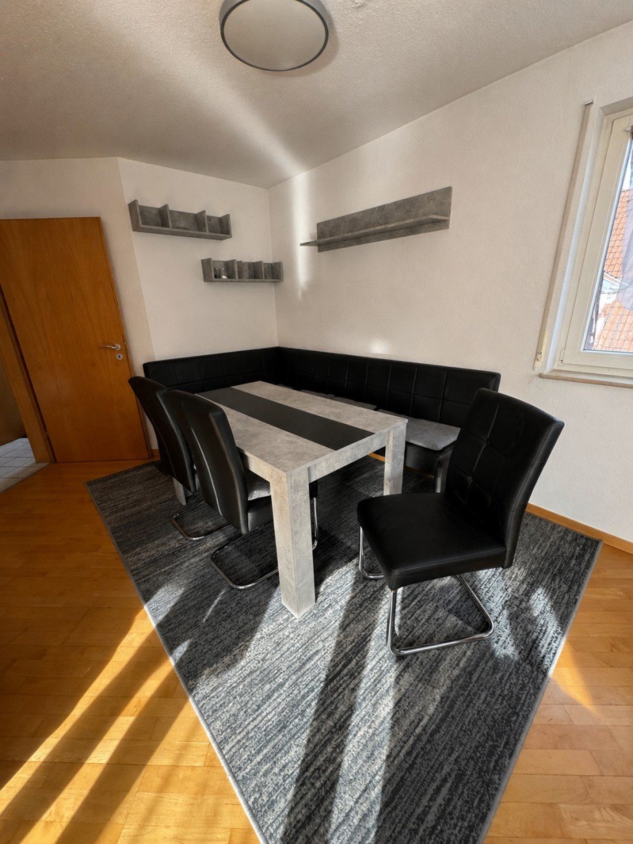Essplatz-KI-bearbeitet(pers�nliche Gegenst�nde entfernt) Maisonettewohnung Remshalden-Grunbach