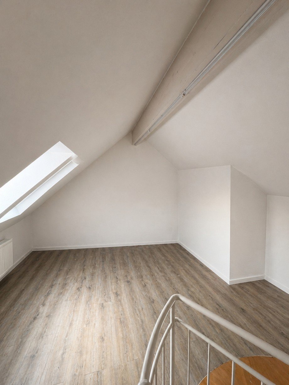 DG-KI bearbeitet(M�bel und pers�nliche Gegenst�nde entfernt) Maisonettewohnung Remshalden-Grunbach