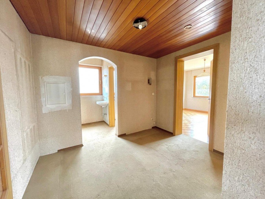 Flur EG Zweifamilienhaus Leutenbach- Nellmersbach