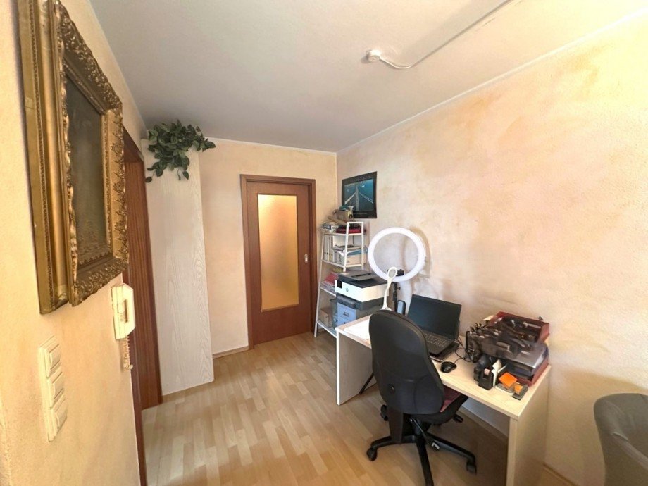 B�roecke Etagenwohnung Schwaikheim