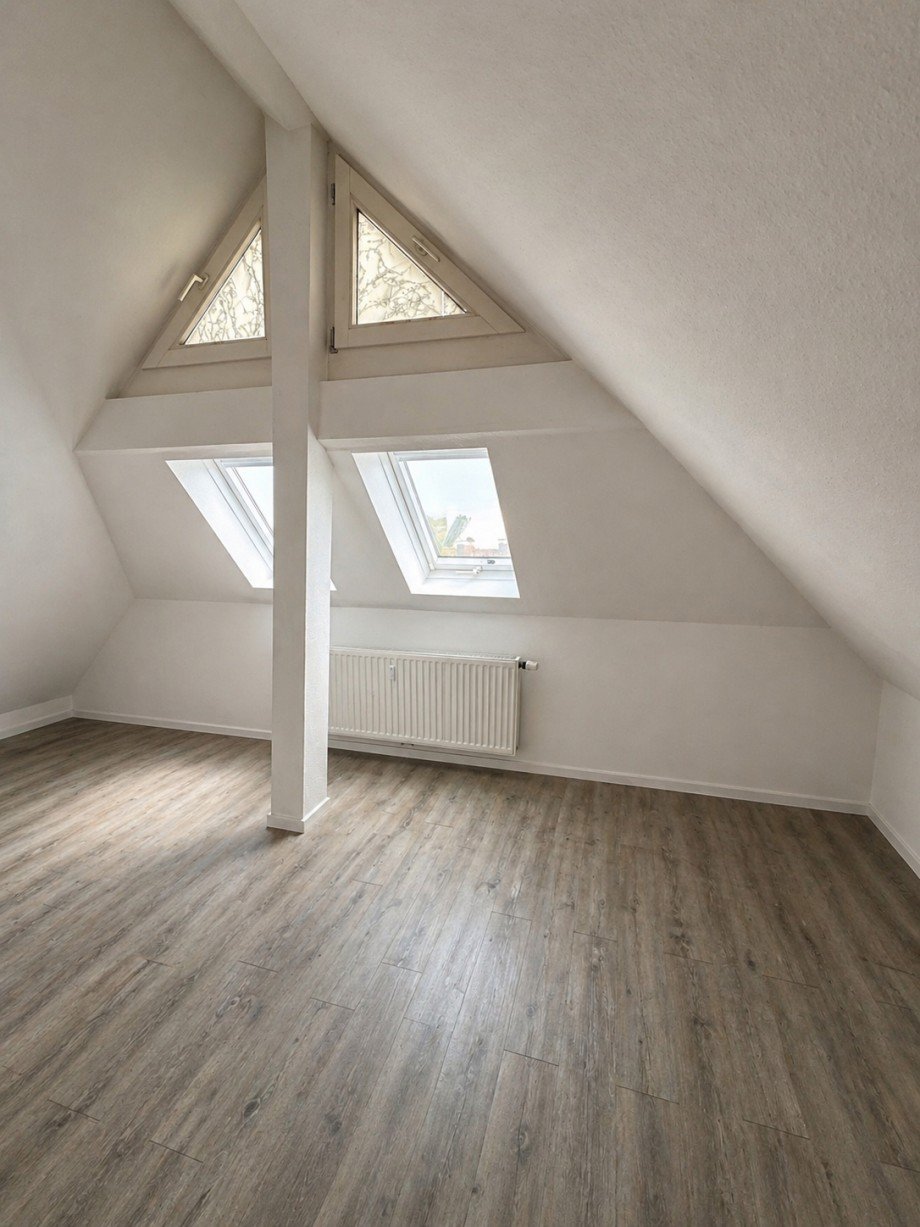 DG- KI bearbeitet(M�bel und pers�nliche Gegenst�nde entfernt) Maisonettewohnung Remshalden-Grunbach