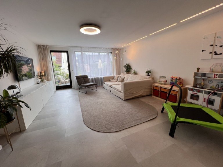 Wohnzimmer Korb Reihenmittelhaus Mehr Raum, mehr Struktur: Reihenmittelhaus im Ortskern von Korb - neue Konditionen